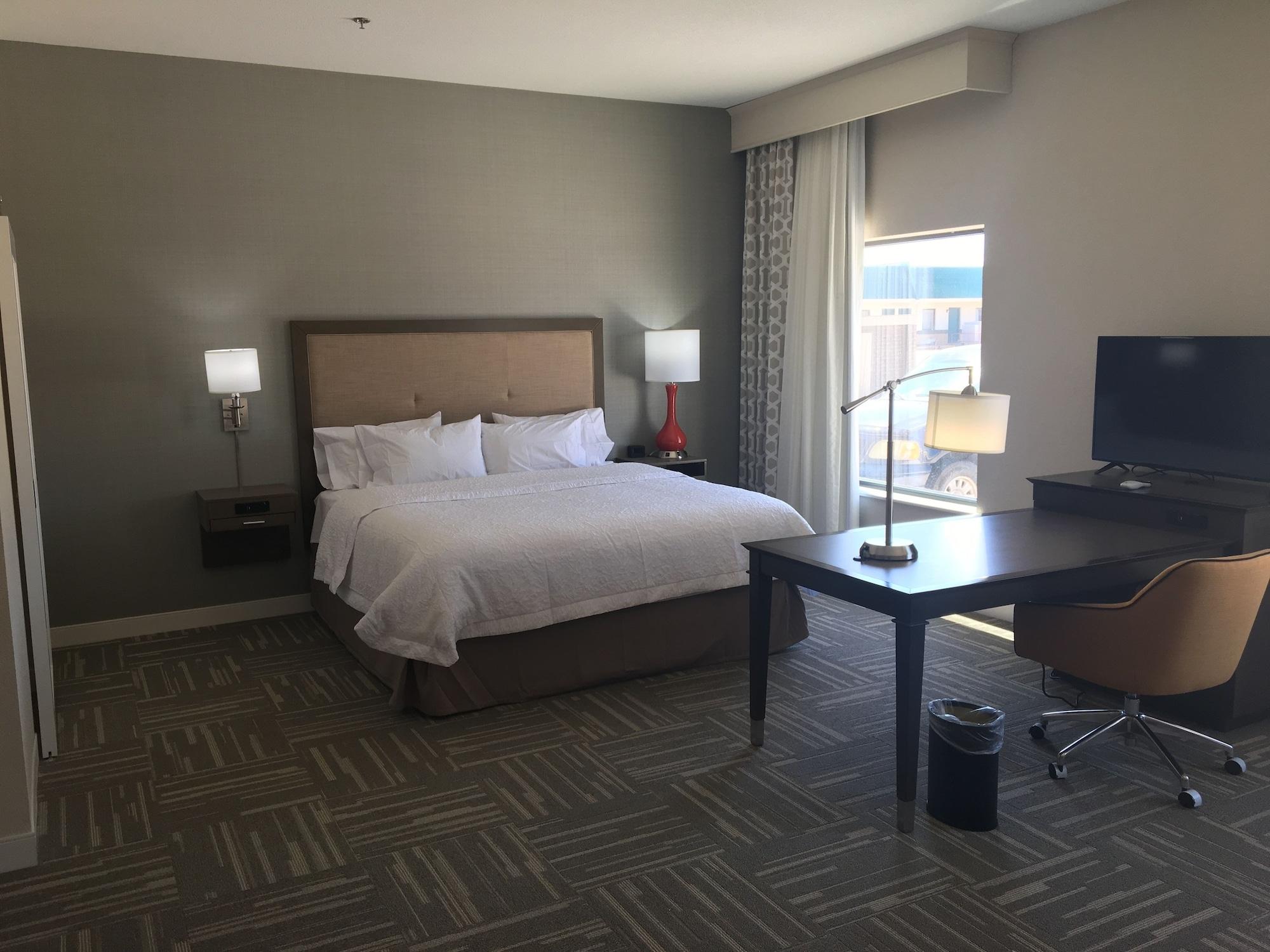 Hampton Inn Mcpherson Eksteriør billede