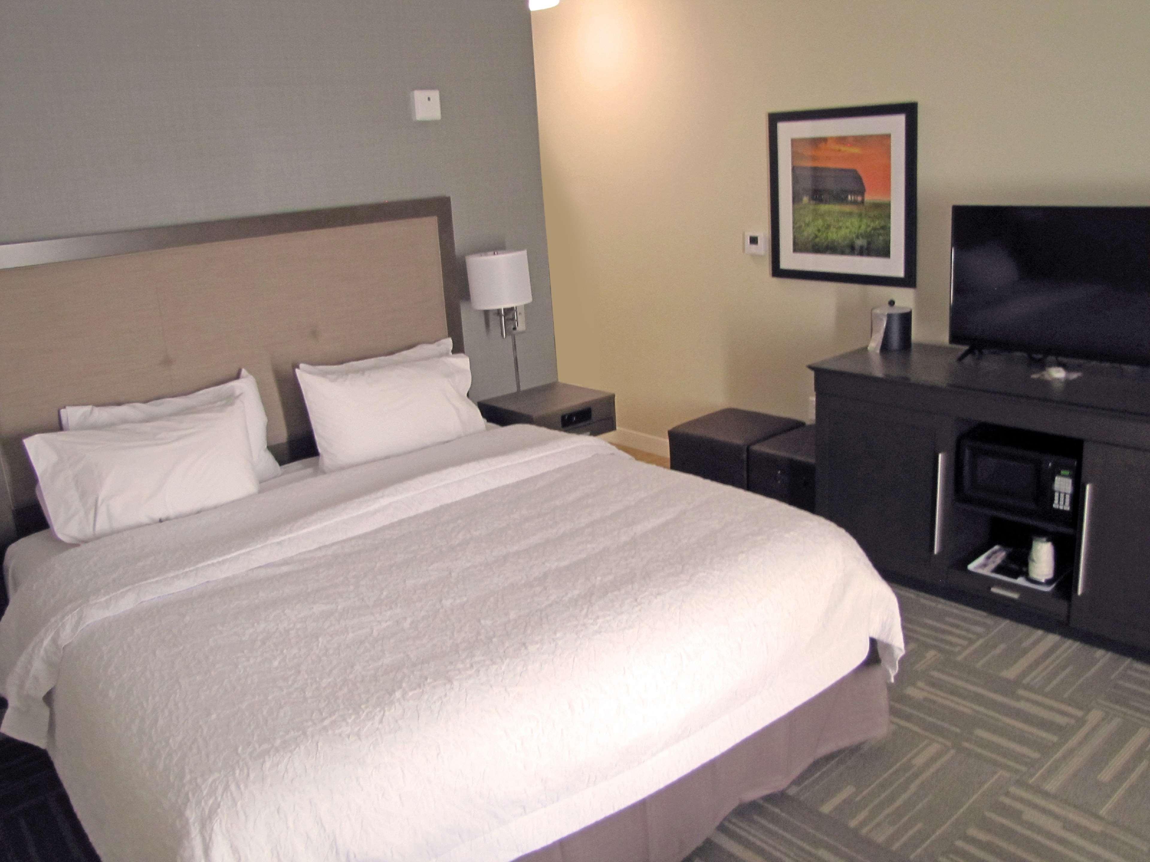 Hampton Inn Mcpherson Eksteriør billede