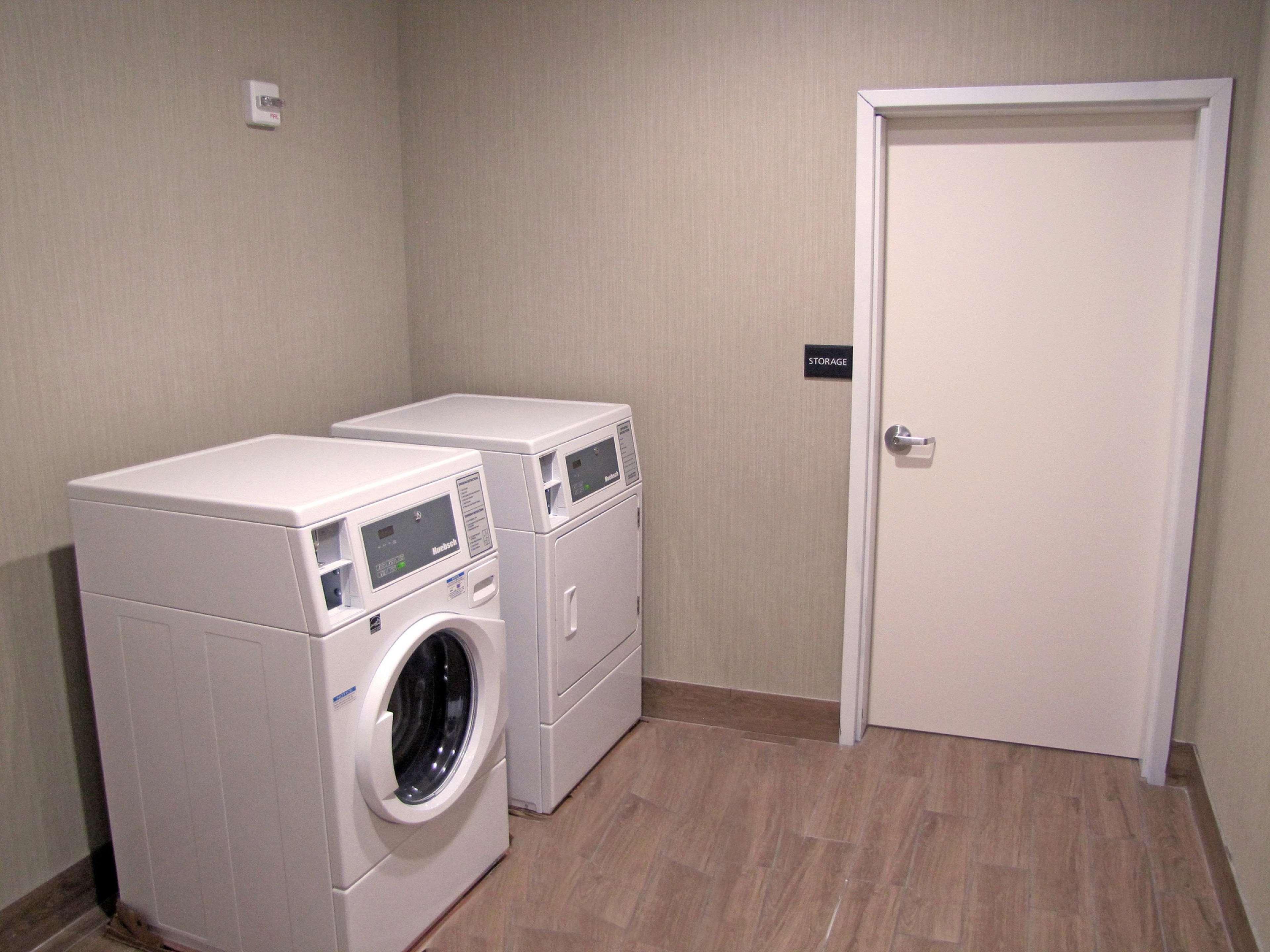 Hampton Inn Mcpherson Eksteriør billede